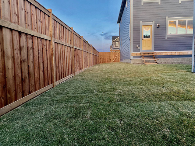 fence contractors calgary