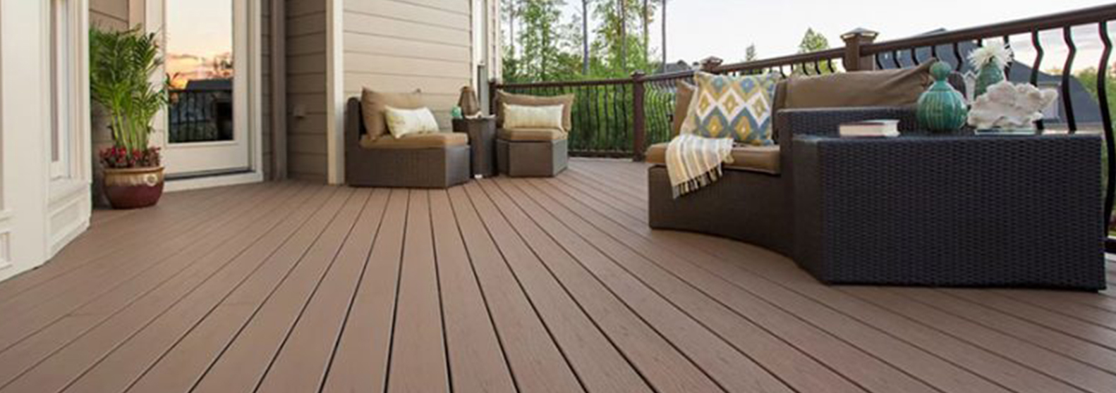 Composite Deck Builder In Calgary Maritime West Construction   Contemporary Deck Hero 1582x558 1 