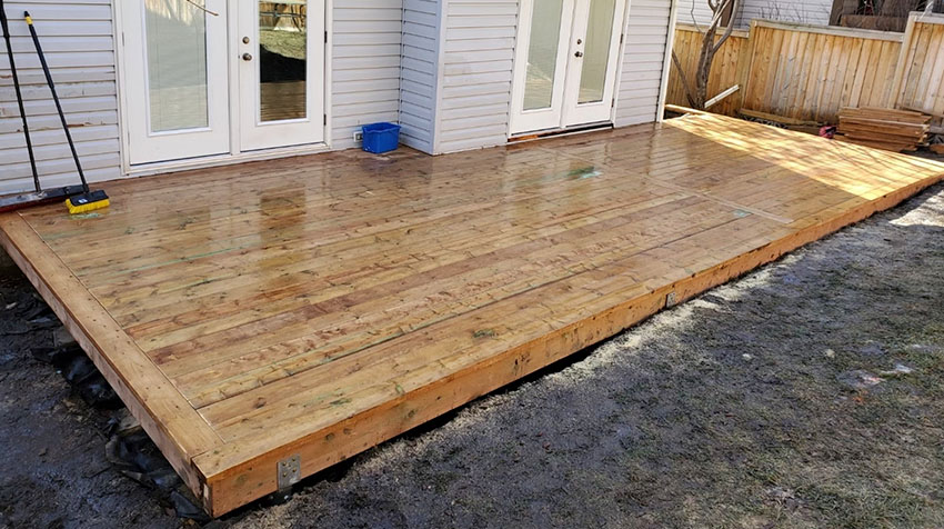 wood deck builders